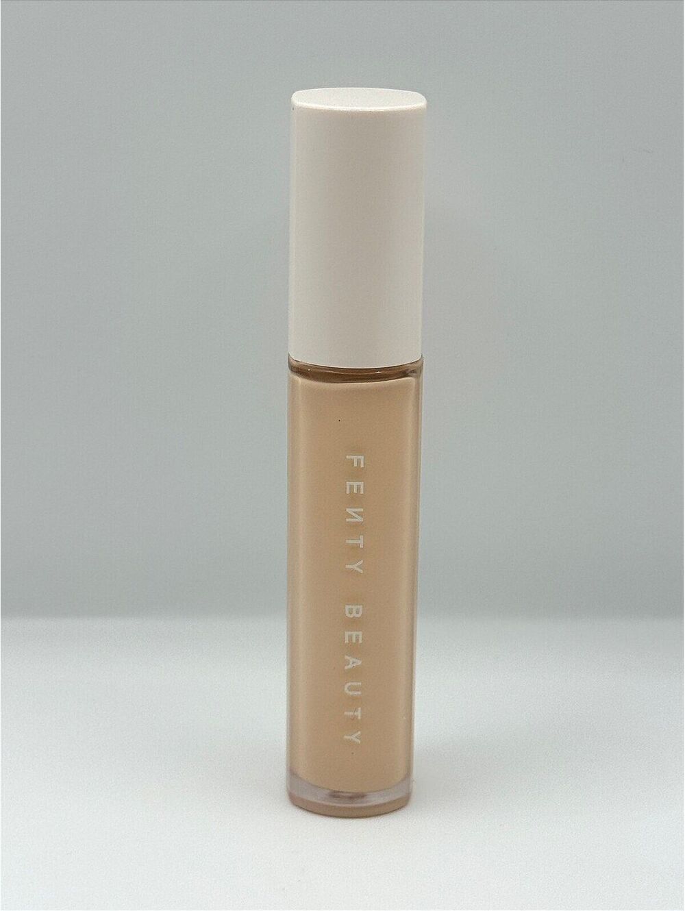 Fenty Beauty Pro Filt'r Instant Retouch Concealer in 130